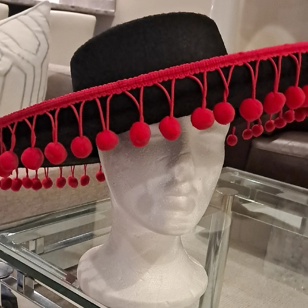 Spanish Style Black and Red Pom-Pom Women's Hat - Picture 1 of 11